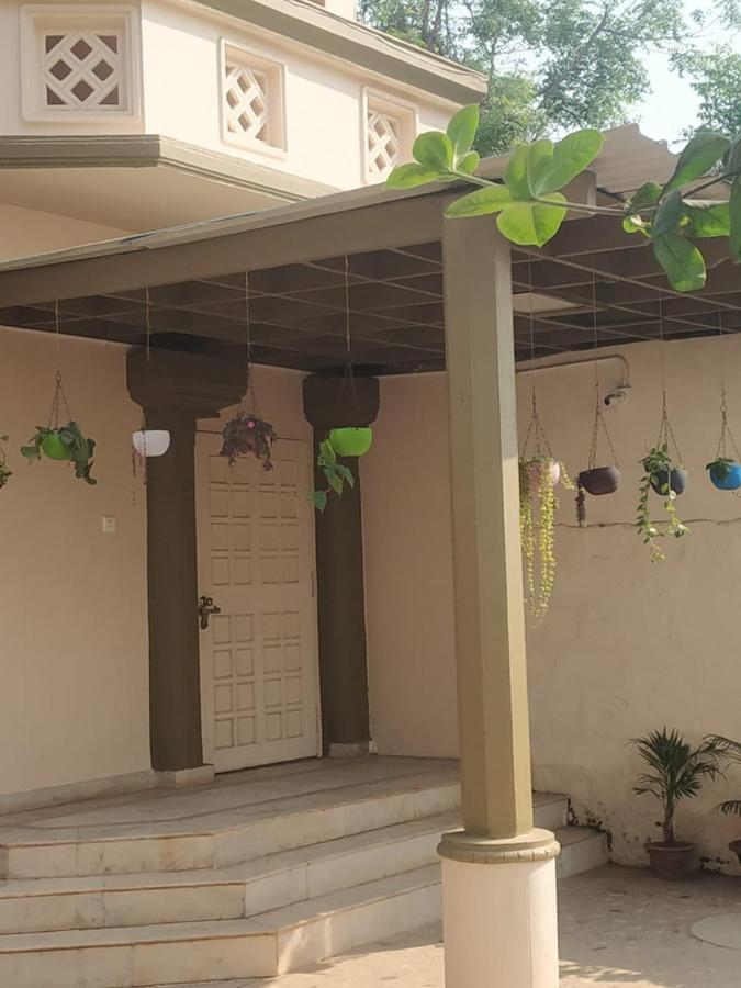 Chandan Resort Puri Bagian luar foto